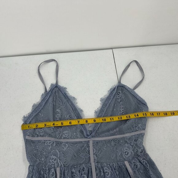 Superdown Small Blue Lace Mini Dress Backless Open Back Cocktail Party Revolve - Picture 5 of 9